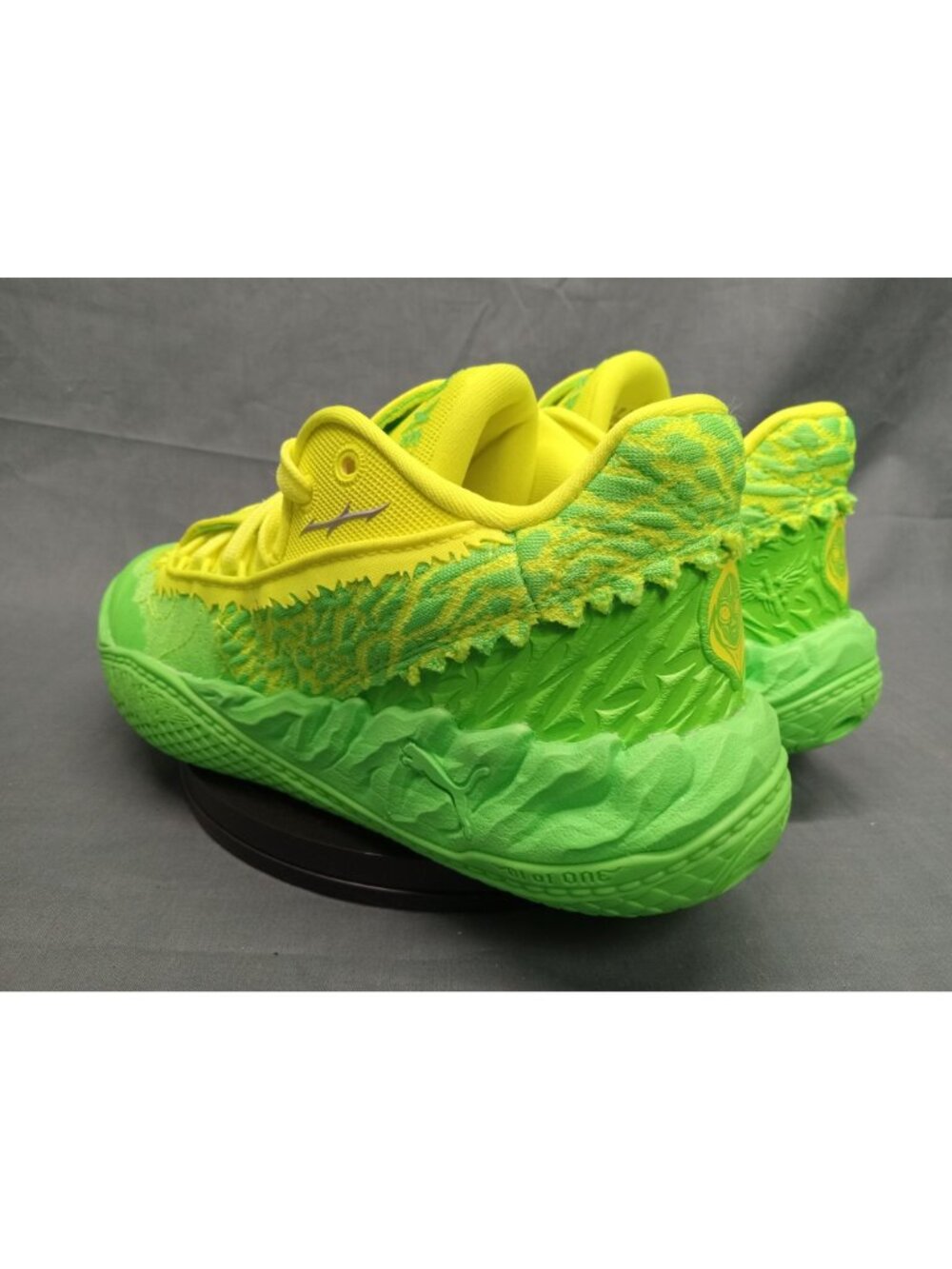 Puma LaMelo Ball MB.05 'Flourish' Sneaker Green Yellow Boys Size 4.5 NEW IN BOX! - Picture 6 of 12